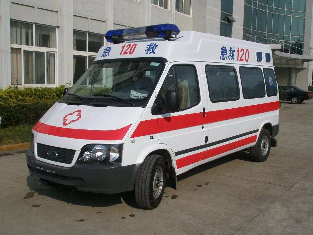 泸西县救护车出租